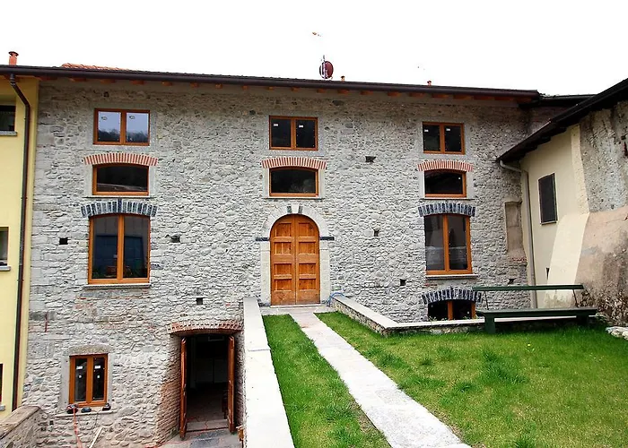 Casa de Férias Pescalina - *